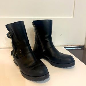 UGG Boots - Size 40